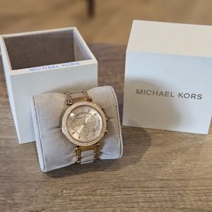 Michael Kors Women's Chronograph Parker Blush and Rose Gold-Tone Stainless Steel